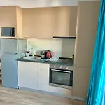 Апартаменти Rebreanu Unique