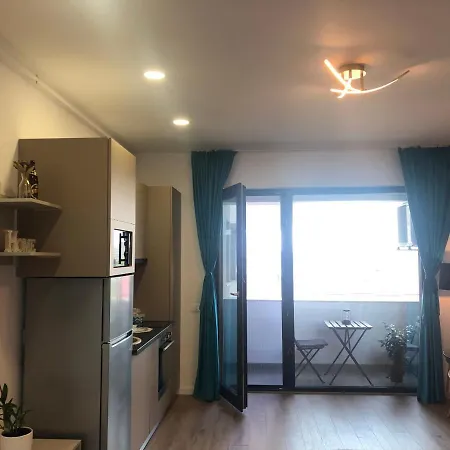 Rebreanu Unique Boekarest