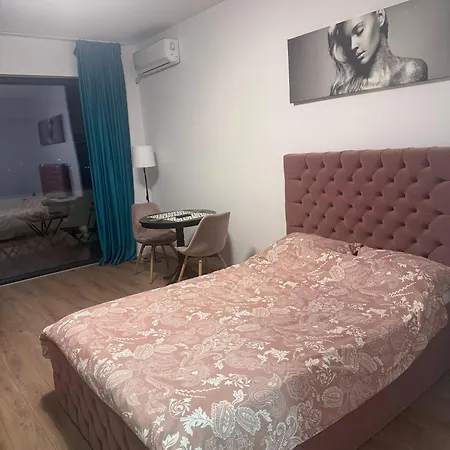 Rebreanu Unique * بوخارست