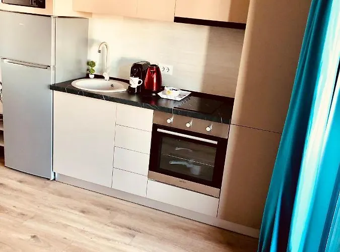 Rebreanu Unique * Бухарест